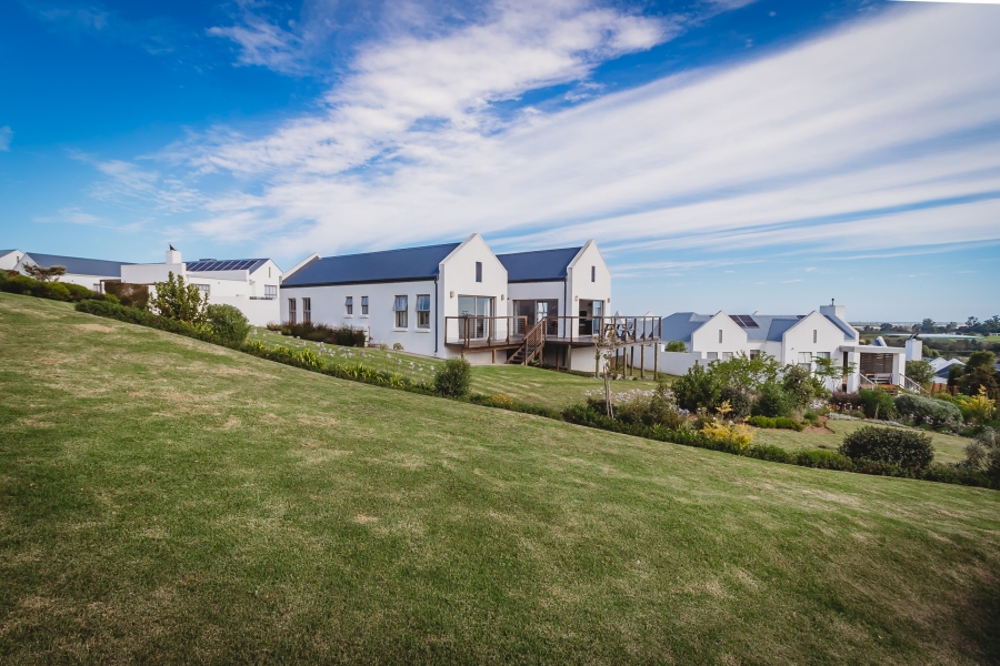 3 Bedroom Property for Sale in Mont Fleur Mountain Estate Western Cape